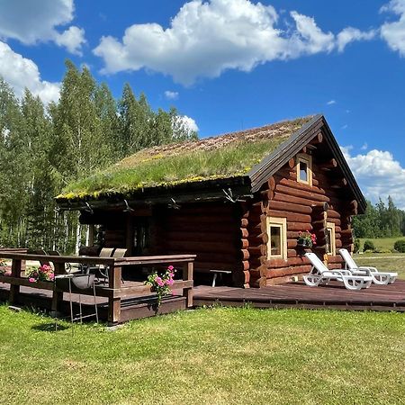 Nedsaja Paeikseranna Holiday Centreヴィラ エクステリア 写真